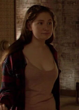 Emma Kenney