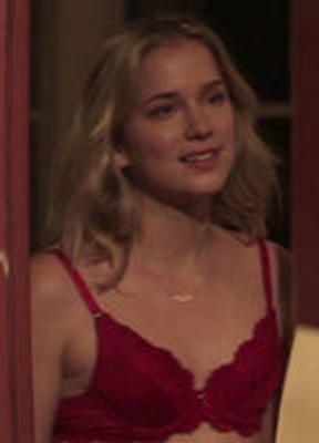 Elizabeth Lail Breasts Butt 217065