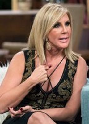 Vicki Gunvalson Bikini Sexy 220635