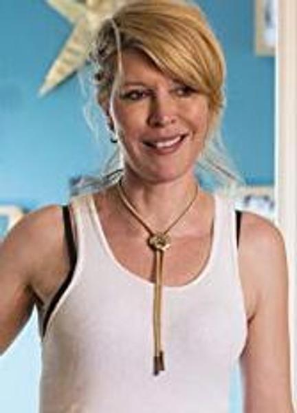 Julia Davis Nude Photos 220389