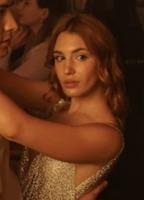 Sophie Nélisse Bikini Lesbian 292520