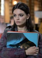 Emma Mackey Bikini Body Double 286717