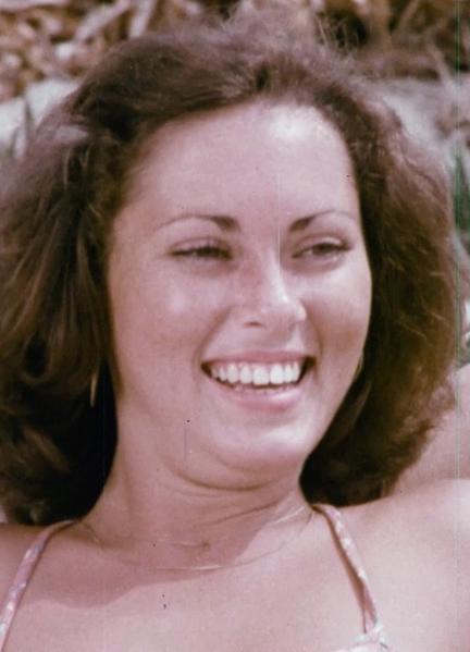 Sherry Hardin Nude Scenes 216399