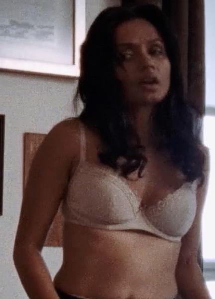 Sexy Kavi Ladnier 220536