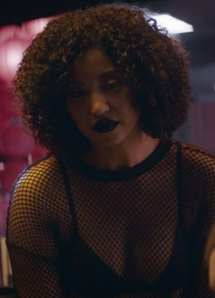 Niccole Thurman Hot Scenes 232770