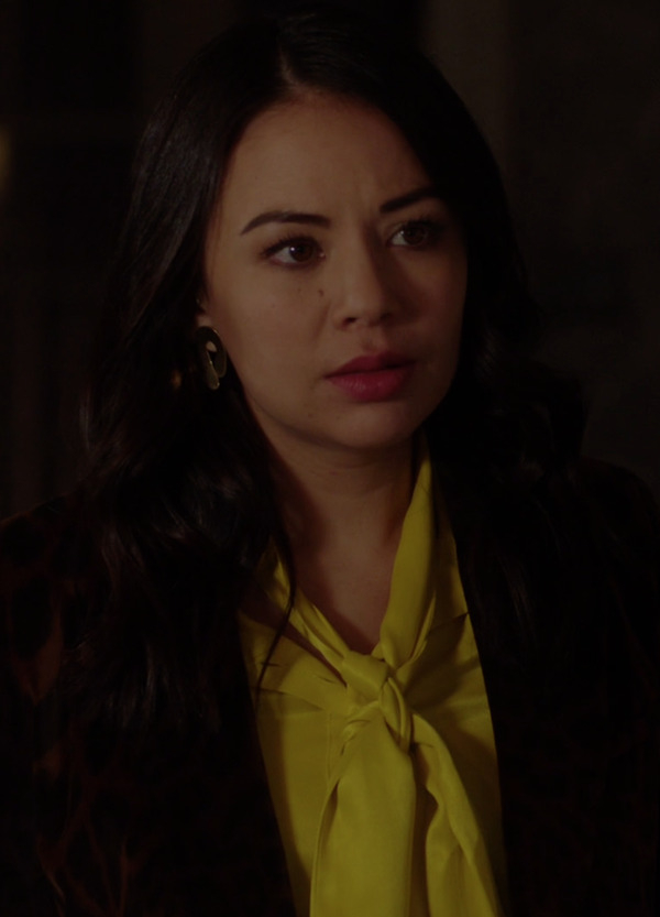 Sexiest Janel Parrish Scenes 270159