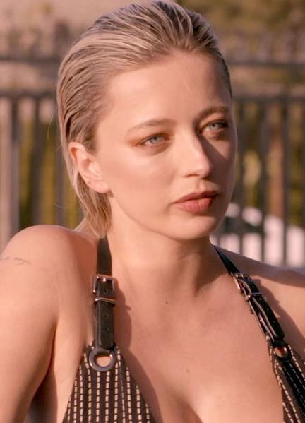 Caroline Vreeland Nude Photos 273813