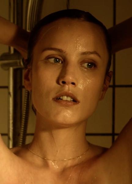 Isabel Thierauch Nude 273924