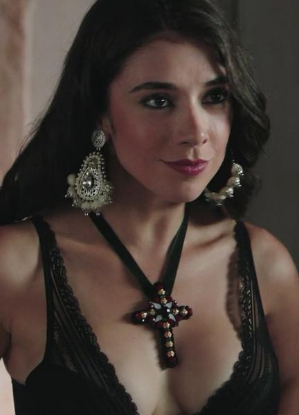Sexiest Estefany Escobar Scenes 274707