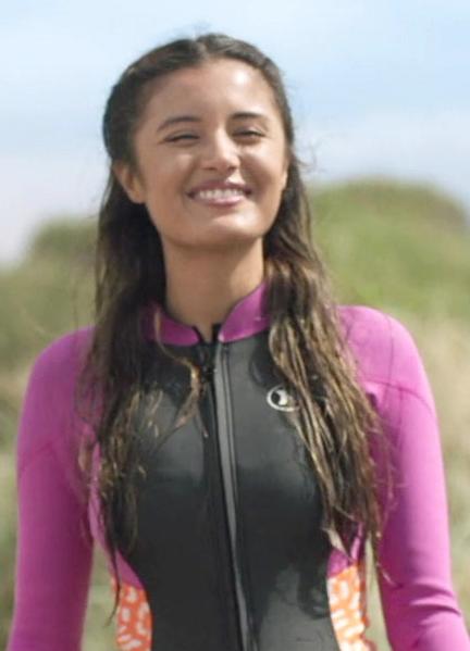 Sexiest Naomi Sequeira Scenes 275799