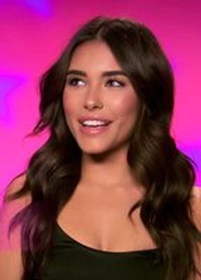 Madison Beer Model Sexy Underwear 276543