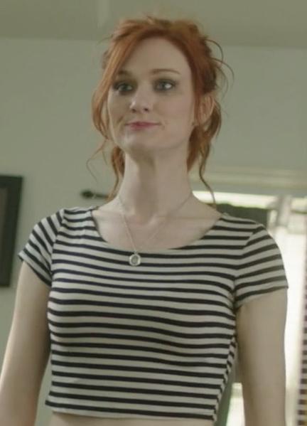 Sexiest Lizzie Gordon Scenes 276915