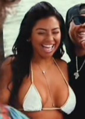 Lyddie Ward Bikini Lesbian 278156