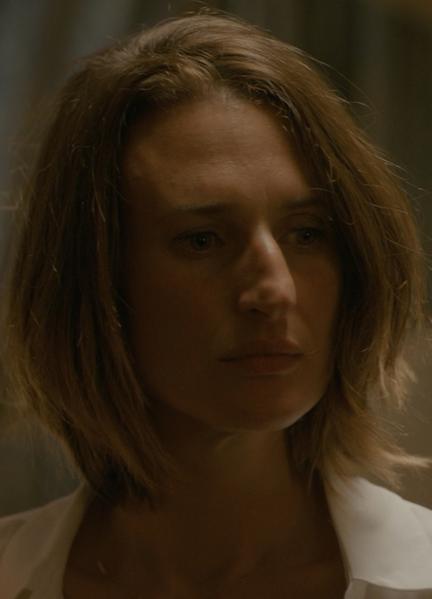 Sexy Camille Cottin 279980