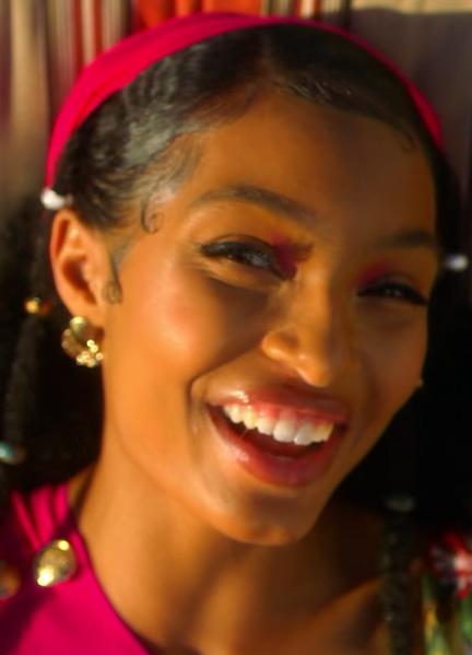 Sexiest Yara Shahidi Scenes 282083