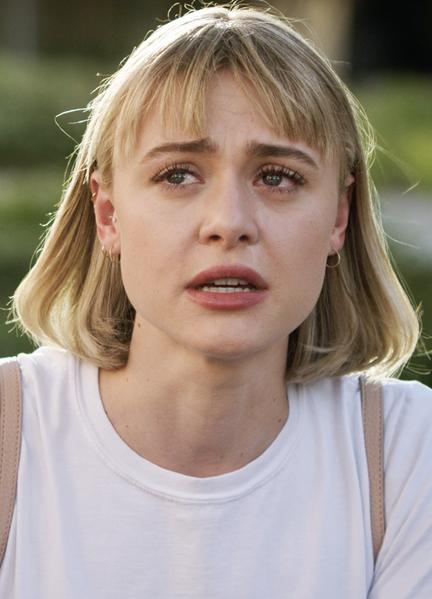Sexiest Hayley Erin Scenes 282671