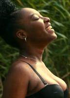 Jobel Mokonzi Bikini Lesbian 283434