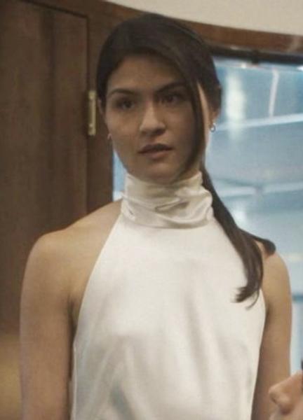 Sexiest Phillipa Soo Scenes 291323