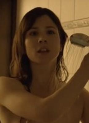 Aylin Tezel Breasts 285513