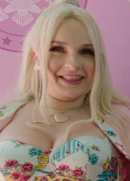 Kim Petras Sexy Photos 286273