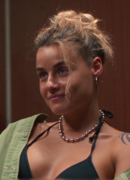 Sexiest Kelly Bailey Scenes 287551