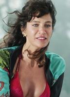 Berrak Tüzünataç Bikini Sexy 289393