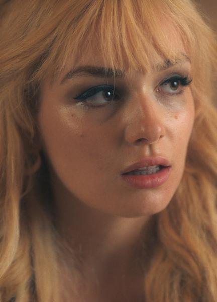 Serra Arıtürk Nude Photos 289569