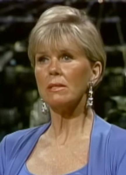 Sexiest Doris Day Scenes 289803