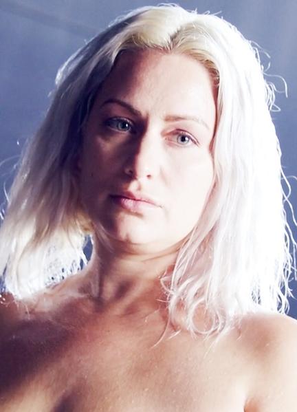 Nadine Emrich Nude 289808