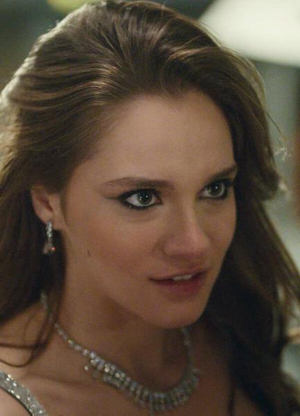 Miray Daner Hot Scenes 289966