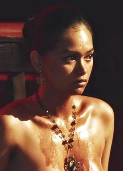 Dyessa Garcia Nude Photos 291445