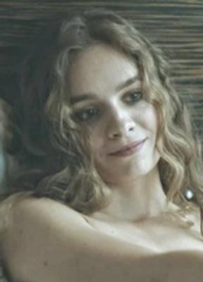 Anna Zavtur Bikini Breasts 290091
