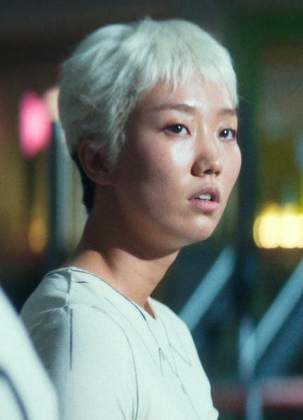 Sexiest Lee Zoo-young Scenes 290623