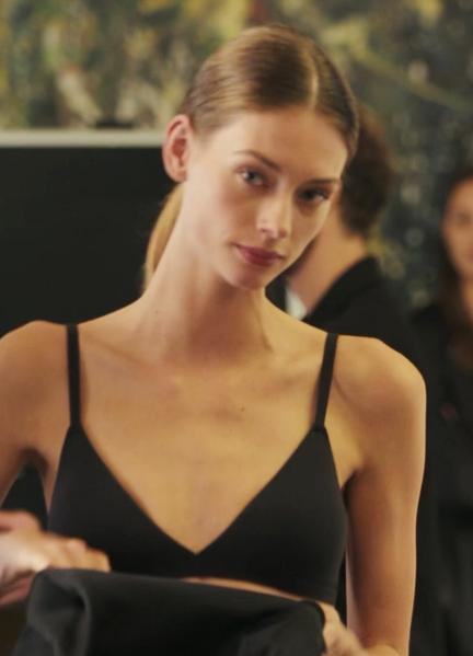 Sexy Lauren de Graaf 291200