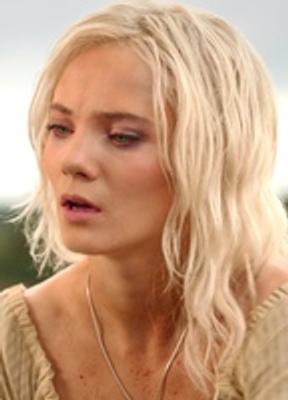 Freya Allan Lesbian 292387