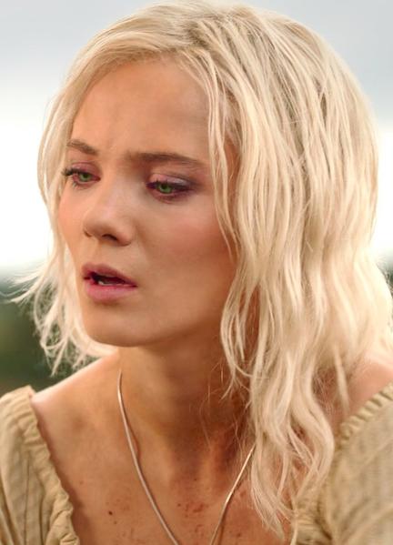 Sexiest Freya Allan Scenes 292387