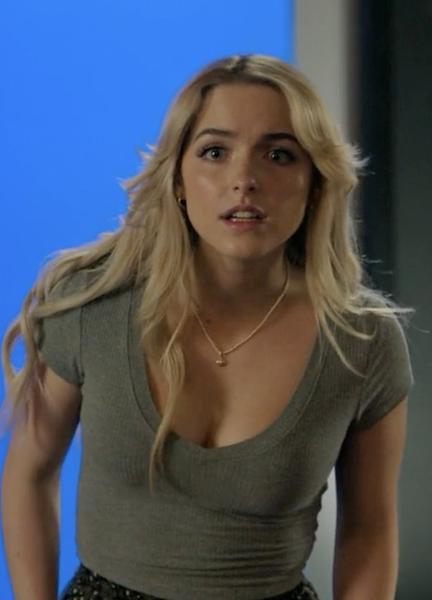 Sexiest Mckenna Grace Scenes 292475