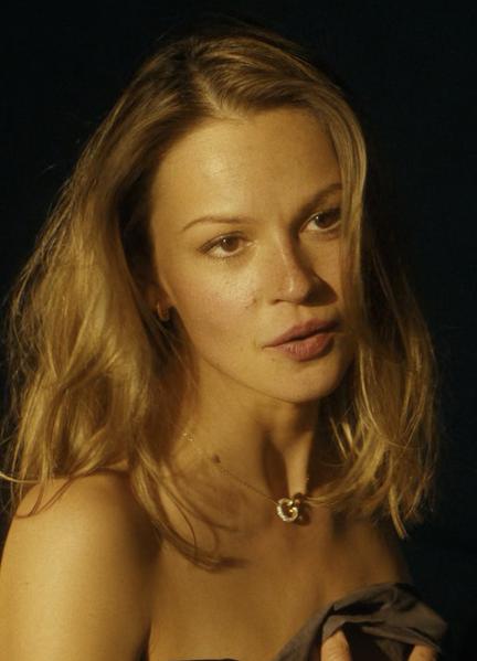 Kayla Wallace Nude Scenes 292507