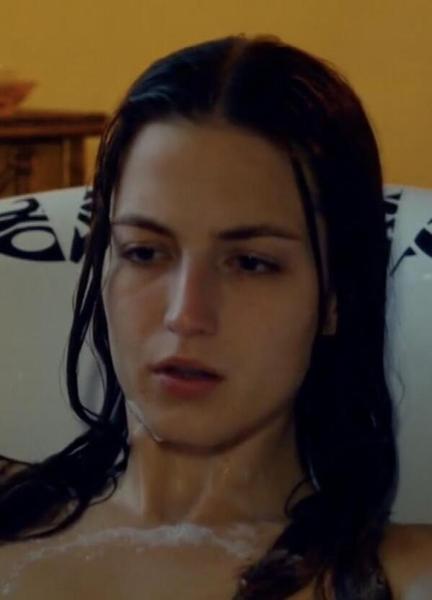 Ana Lečić Naked 292534