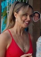 Lillian Doucet-Roche Bikini 292581