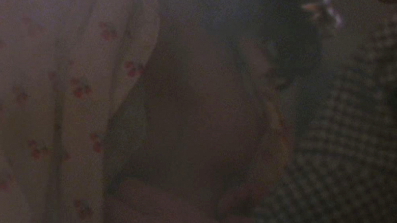 Karen Allen Naked in A Small Circle of Friends. Breasts, breast close-up, brunette. 533347