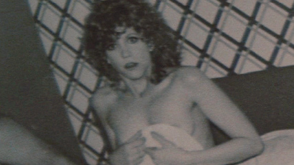 Nancy Allen Nude in Blow Out. Breasts, caught in bed, couple. 696994