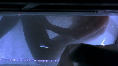 Pamela Anderson in Barb Wire (1996) Sexy Sexy Sideboob 694260