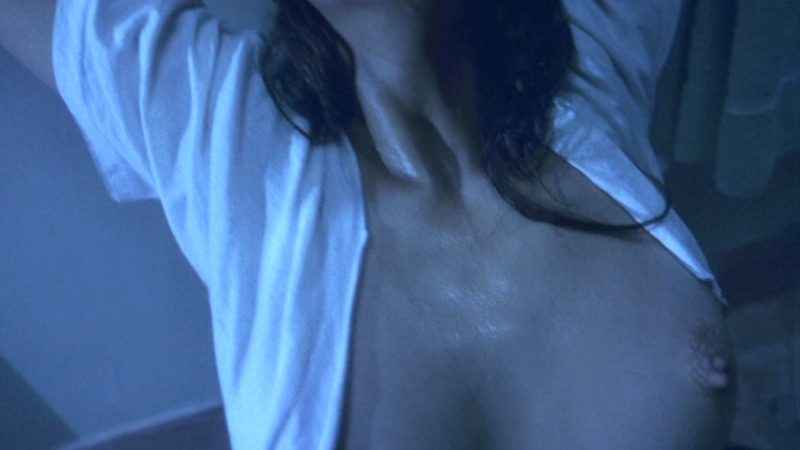 Iris from Strange Days Naked. Breasts, big areolas, brunette. 534557