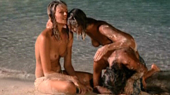Priscilla Barnes Nude as Girl From Bar #1. Breasts, beach, nude. 534782