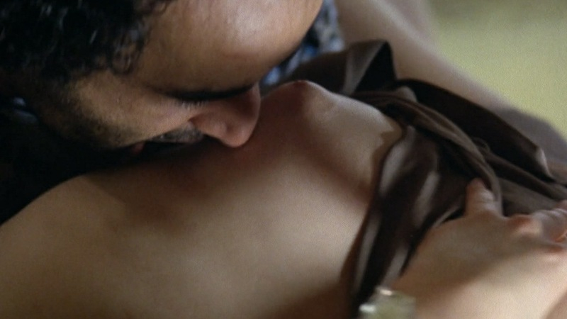 Kate Beckinsale Naked in Uncovered. Breasts, brunette, man kissing breast. 535297