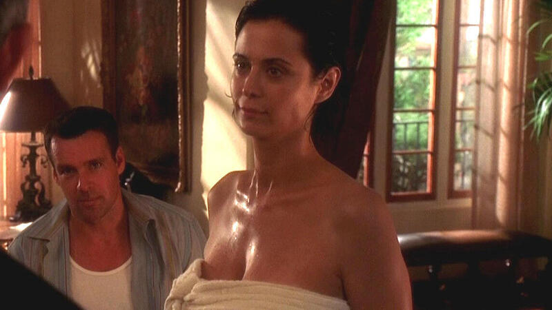 Sexiest Catherine Bell Scene in JAG. Sexy, SFW, big breasts. 653179
