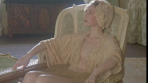Marisa Berenson in Barry Lyndon (1975) Bush Bath In Bathtub 700270