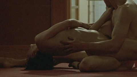 Juliette Binoche Nude in Damage. Bush, black hair, couple on floor. 749596