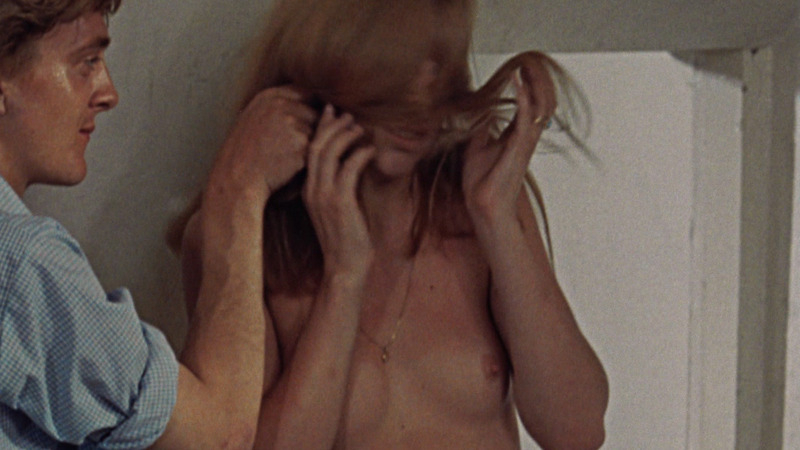 The Blonde from Blow-Up Naked. Breasts, hair over face, man pulling hair. 810281